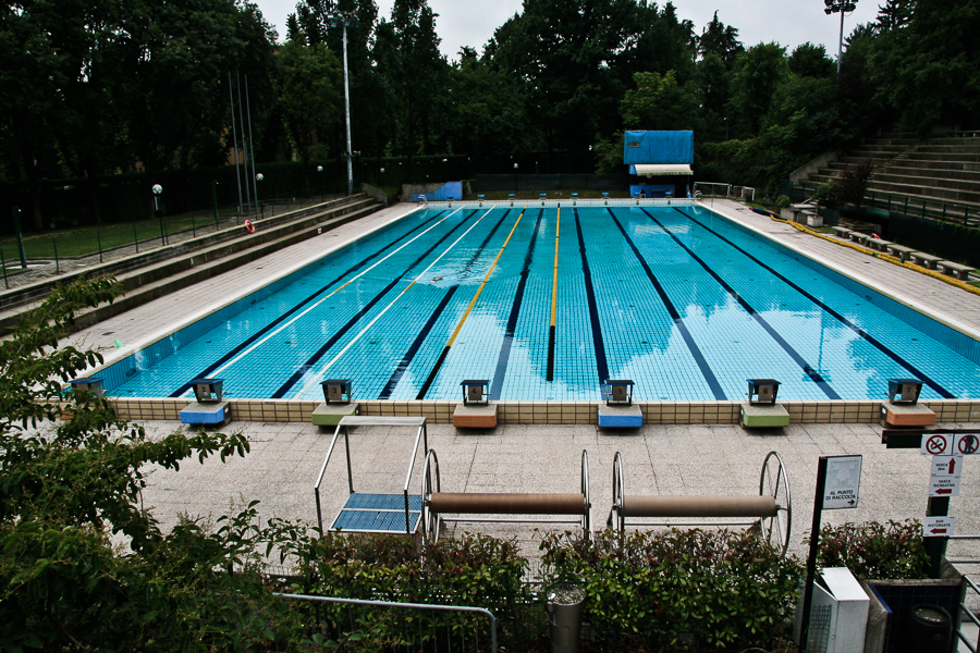 <div></div>