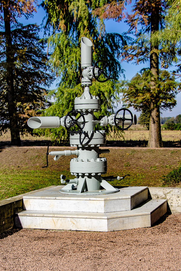 <div></div>