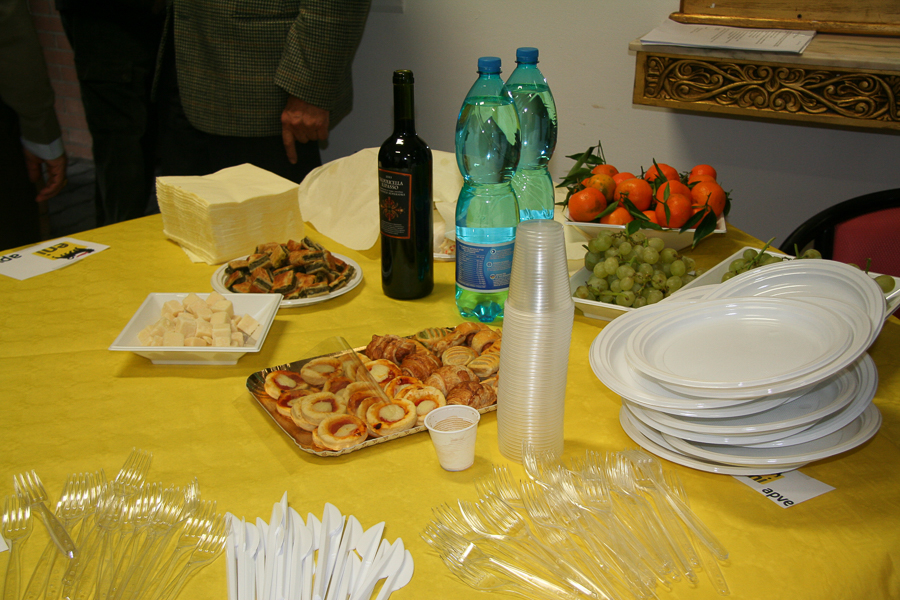 <div></div>